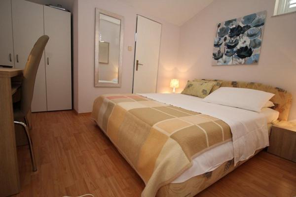 Ara-Ara Apartment บัชกา ภายนอก รูปภาพ